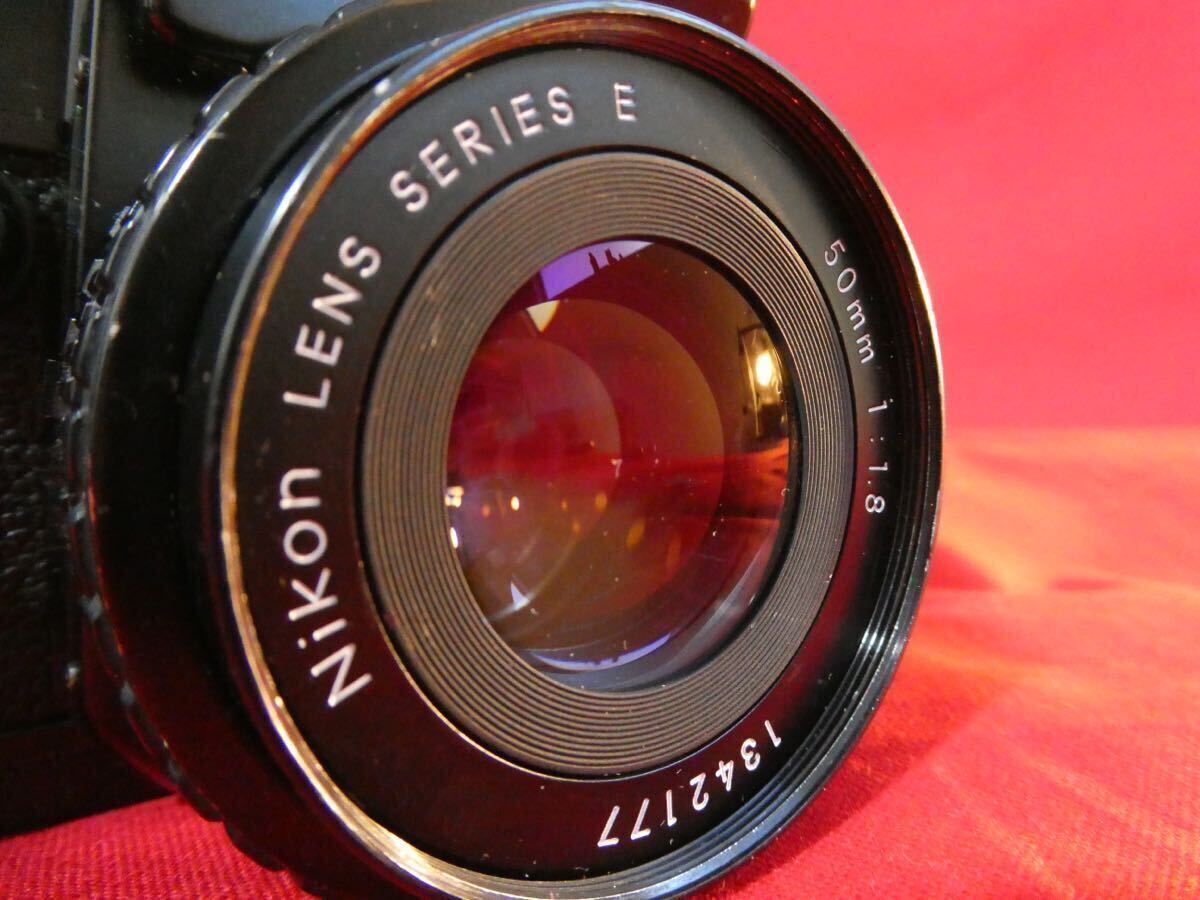 美品 Nikon F2 PHOTOMIC フォトミック AS 黒 ブラック 一眼レフ フィルムカメラ 防湿庫保管品 ニコン レンズ LENS SERIES E 50mm 1:1.8_画像7