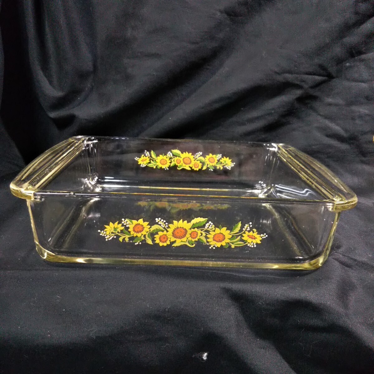 Pyrex( Pyrex ) company flower pattern. glass heat-resisting plate gratin plate pound cake 2 piece 