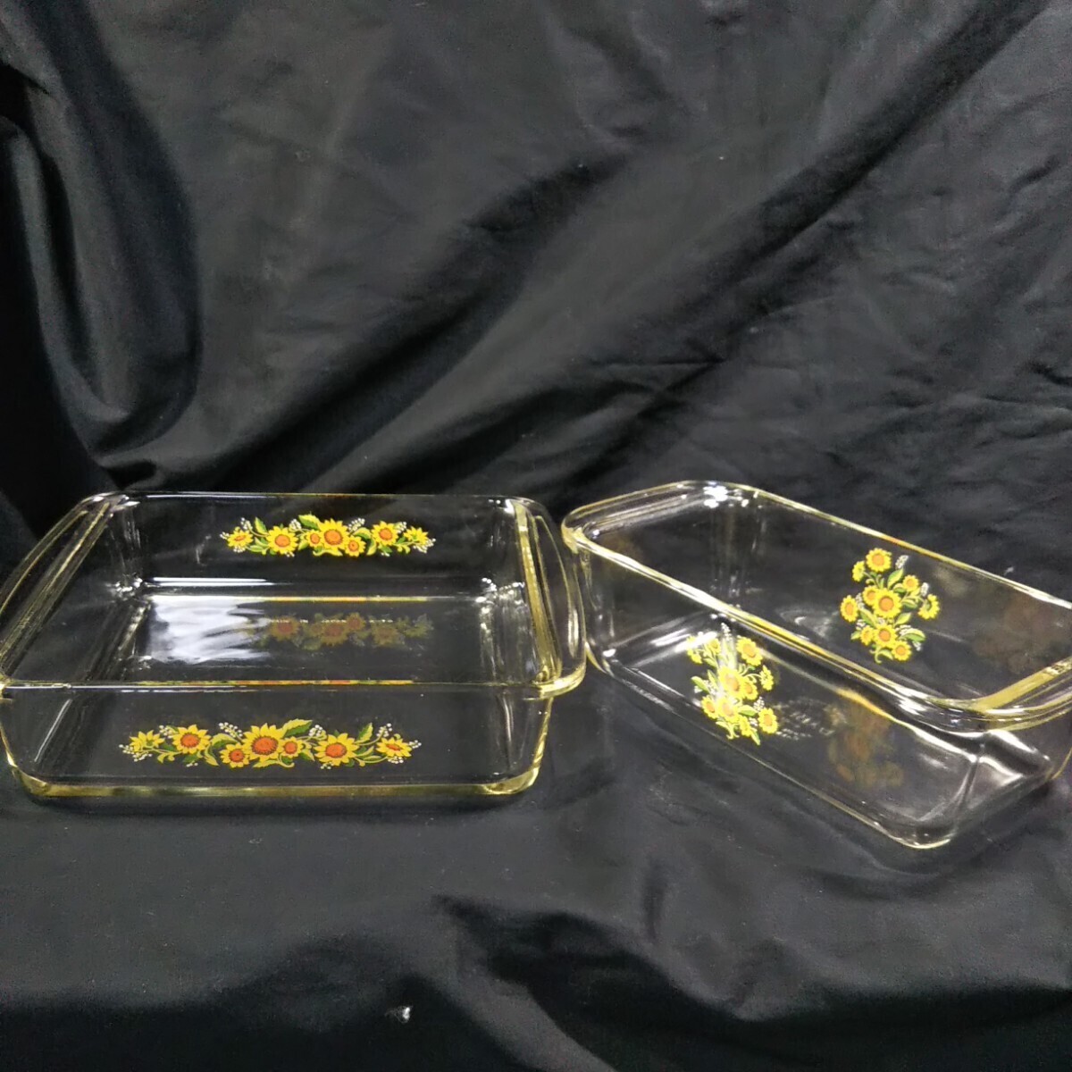 Pyrex( Pyrex ) company flower pattern. glass heat-resisting plate gratin plate pound cake 2 piece 