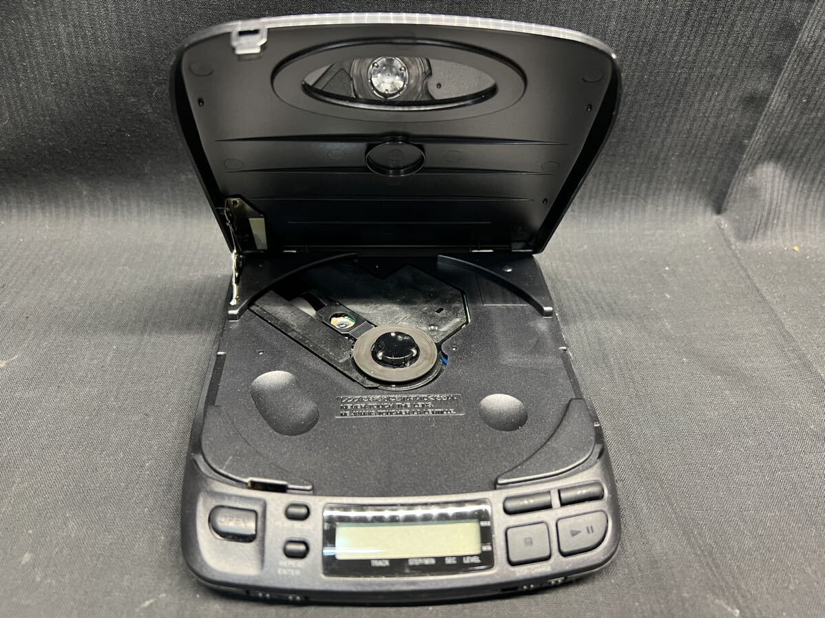 〇Da左125〇60 SONY ソニー ポータブルCDプレーヤー CD コンパクトプレーヤー D-101 黒 Discman ディスクマン CDプレーヤーの画像6