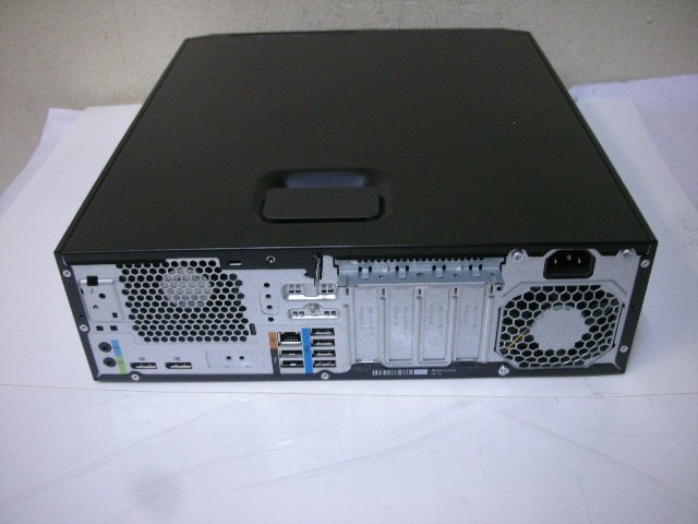 HP Z2 SFF G4 WorkStation(Xeon QuadCore E 2124G 3.4GHz/16GB/SSD M.2 256GB)_画像4