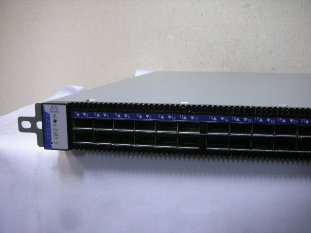 Mellanox InfiniBand スイッチ SX6025の画像2