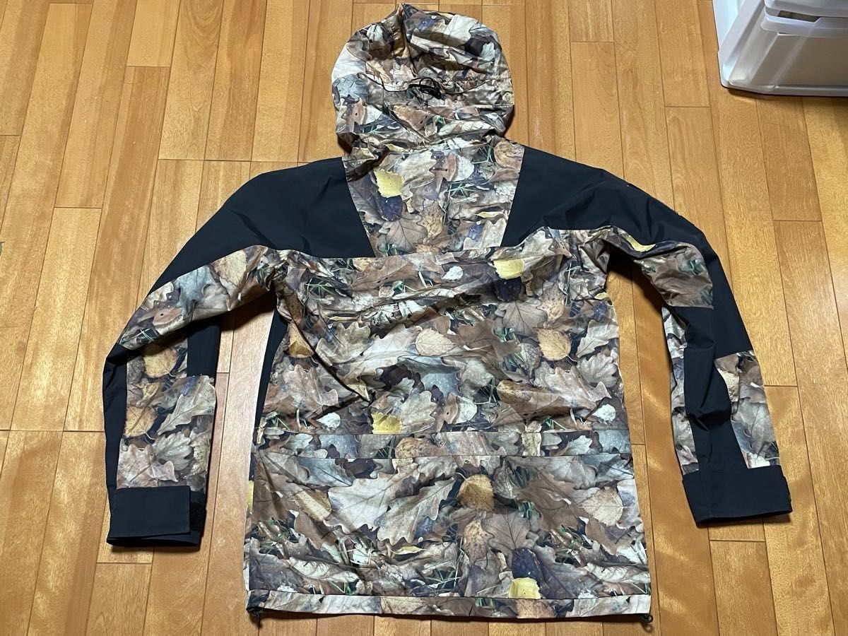 Supreme ノースフェイス マウンテンライトジャケット The North Supreme ノースフェイス マウンテンライトジャケット The North