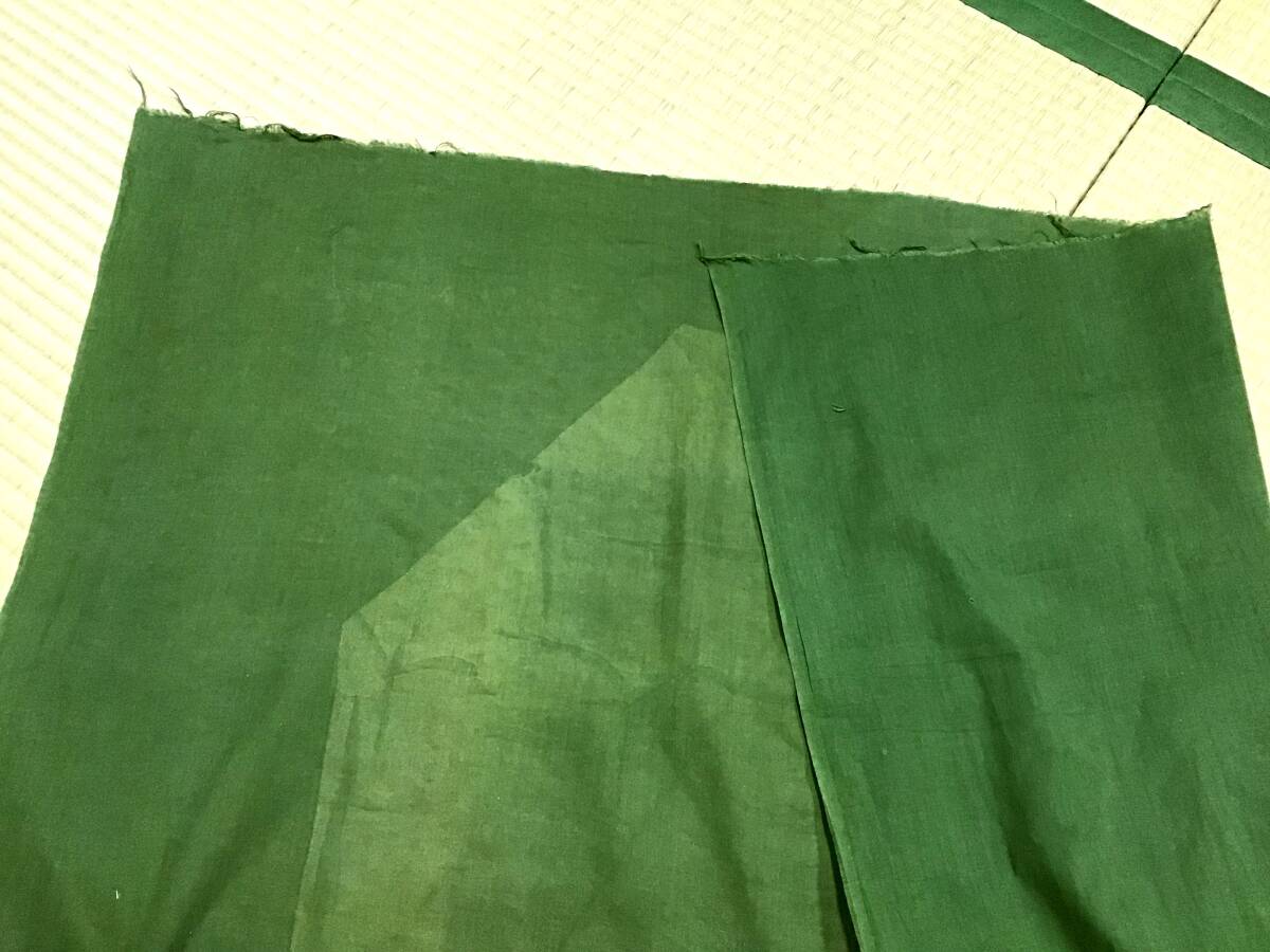 古布1100 木綿 無地 褪せた緑色 広巾103ｃｍ 長さ215ｃｍ×２枚 キルト パッチワーク リメイク材料の画像3