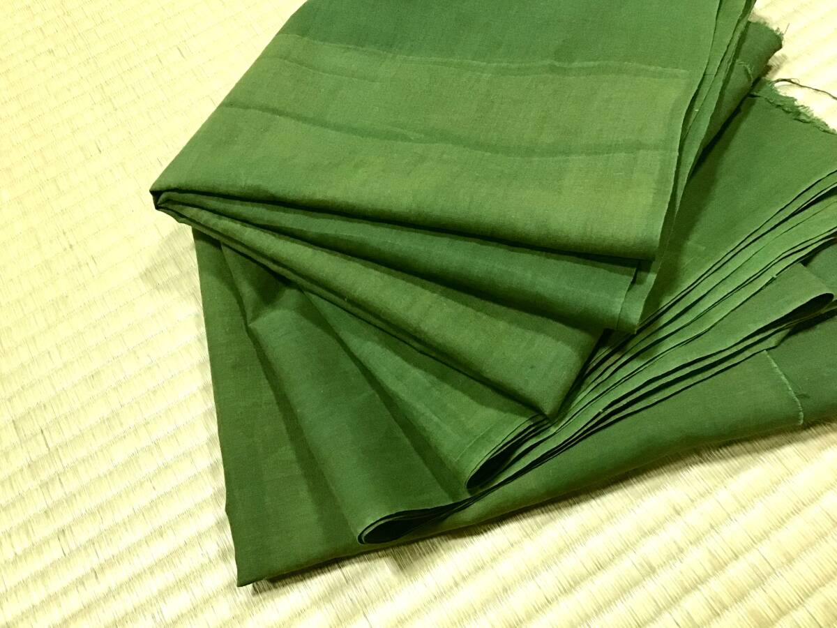 古布1100 木綿 無地 褪せた緑色 広巾103ｃｍ 長さ215ｃｍ×２枚 キルト パッチワーク リメイク材料の画像10