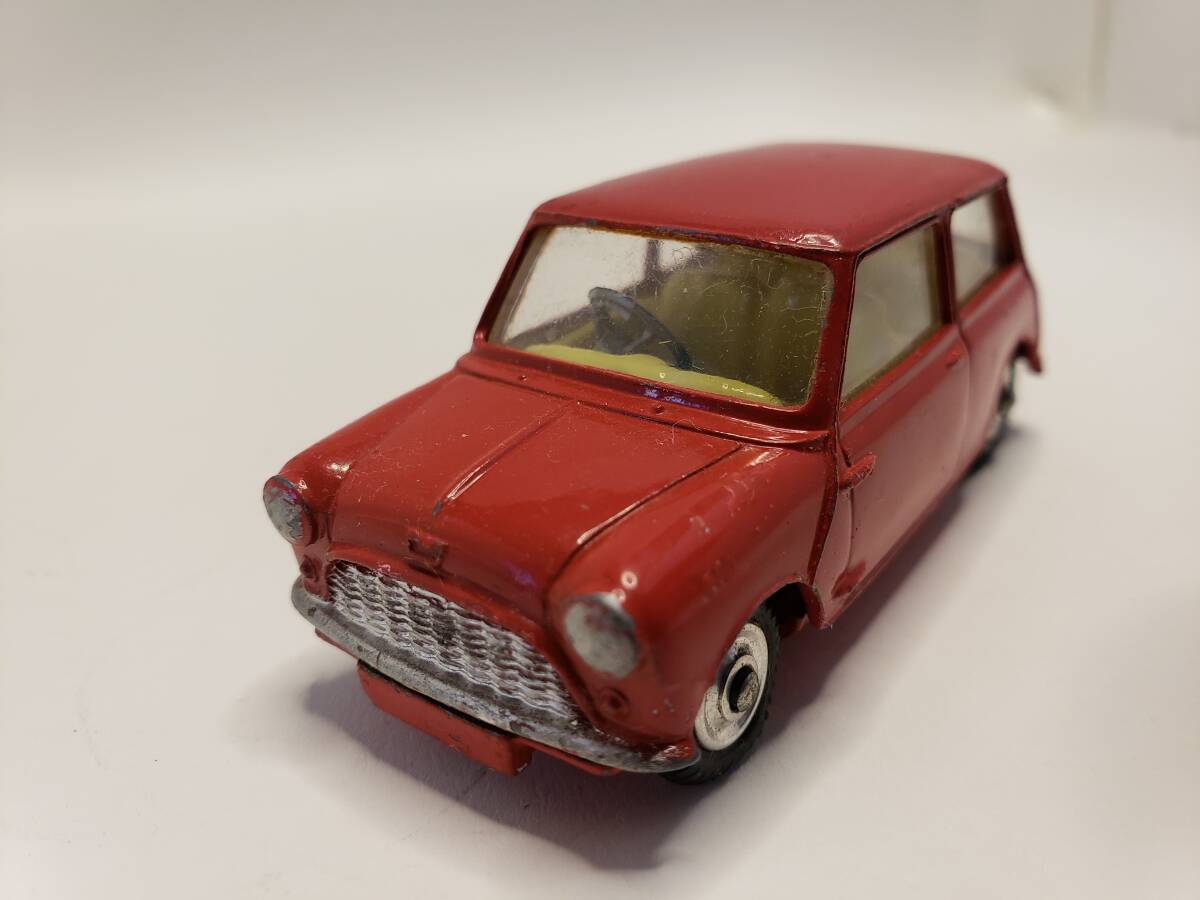 1/43 イギリス製 ビンテージ コーギー CORGI 約55年前! 中古 Playworn オースチン セブン ミニ 赤 クーパー モーリス ロータス ディンキー_画像4