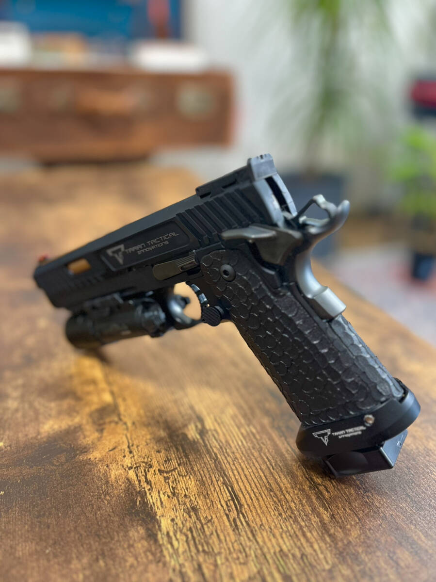 希少 美品 NOVA TTI COMBAT MASTER カスタム コンバット マスター ハイキャパ STI Glock G19 G17 G34 SAI Pit viper FI グロック VFC GHKの画像8