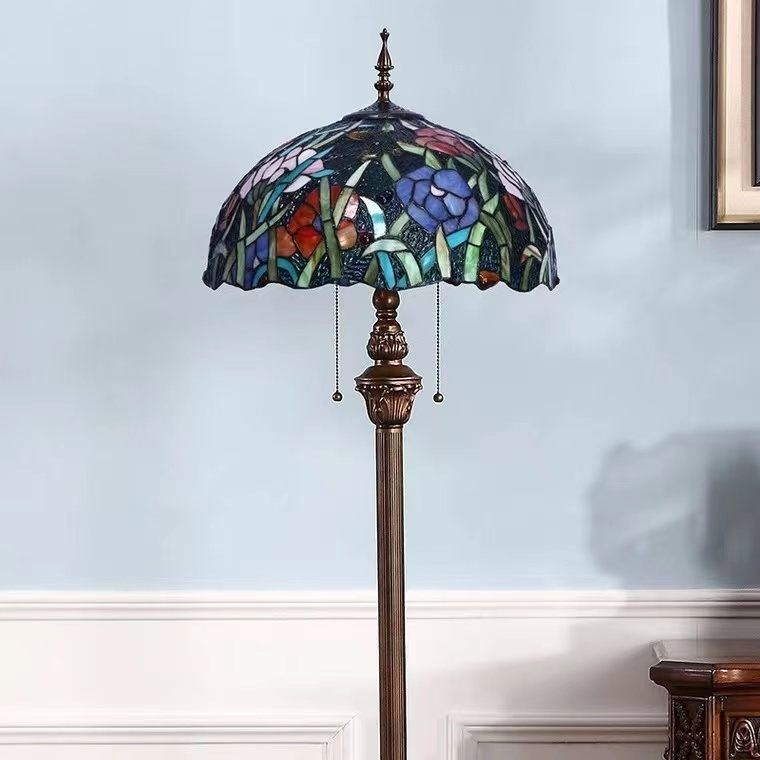  Vintage stain do lamp stained glass Anne floral print retro atmosphere . stylish lighting Tiffany technique fro Alain p