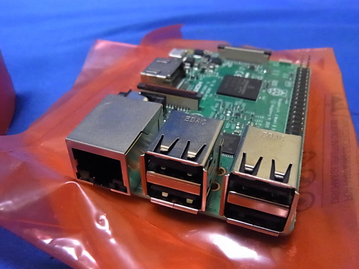 官1 Raspberry Pi 3 Model B＋ACアダプター 中古品の画像4