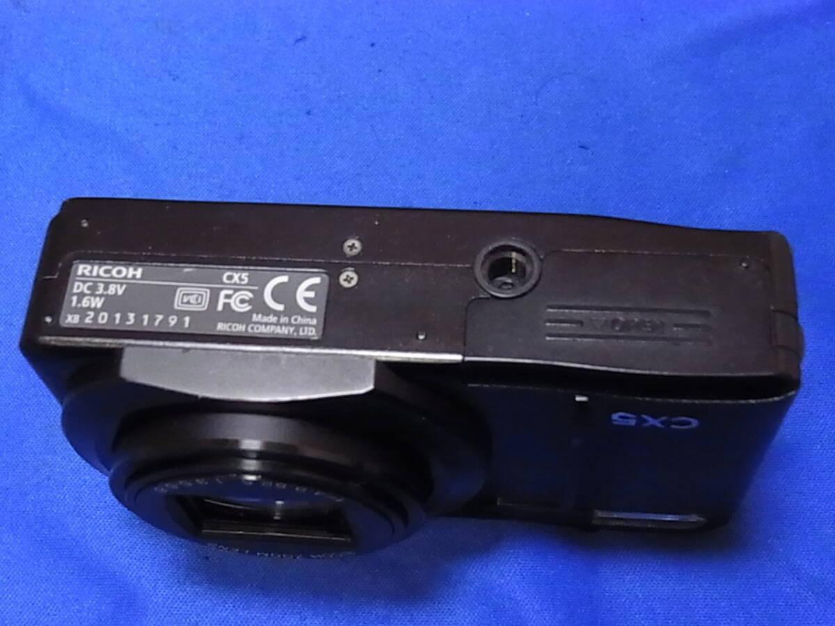 RICOH リコー CX5 コンパクトデジタルカメラ ジャンク品_画像8