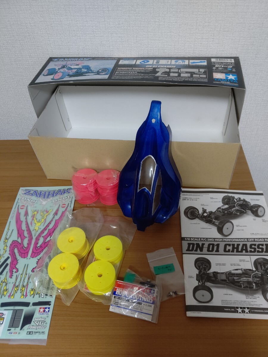 Yahoo!オークション - DN-01 ザハーク(TRFボディ)中古 タミヤ