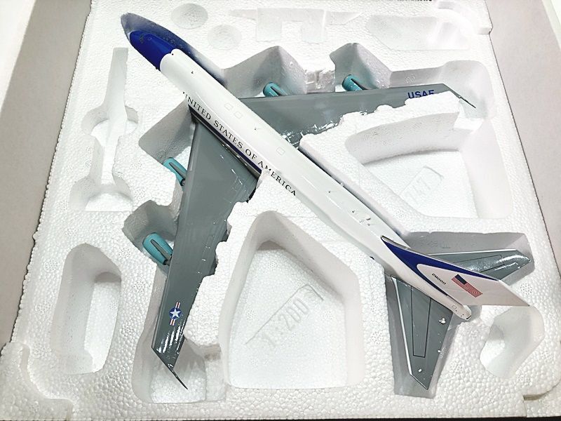 INFLIGHT 1/200 Air Force one bo- wing 747-200 VC-25A IFUSAF01P in flight airplane model including in a package OK 1 jpy start *H