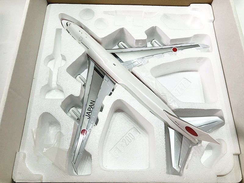 INFLIGHT　1/200　日本国政府専用機 ボーイング747-400　IF744012-1101　インフライト　飛行機模型　同梱OK　1円スタート★H_画像3