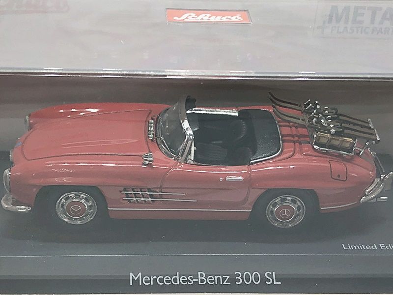  Schuco 1/43 Mercedes Benz 300SL Cabrio mit Ski 450268900 transparent case . a little attrition equipped minicar including in a package OK 1 jpy start *S