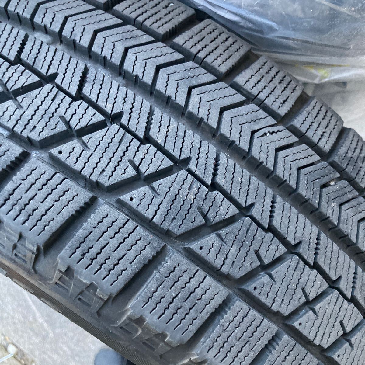 手渡し歓迎N-BOX タント 155/65R14軽 等 ＋45 4H100 ブリヂストン ブリザック155/65R14 14インチ スタッドレス 4本セットアルミ用ナット付_画像3