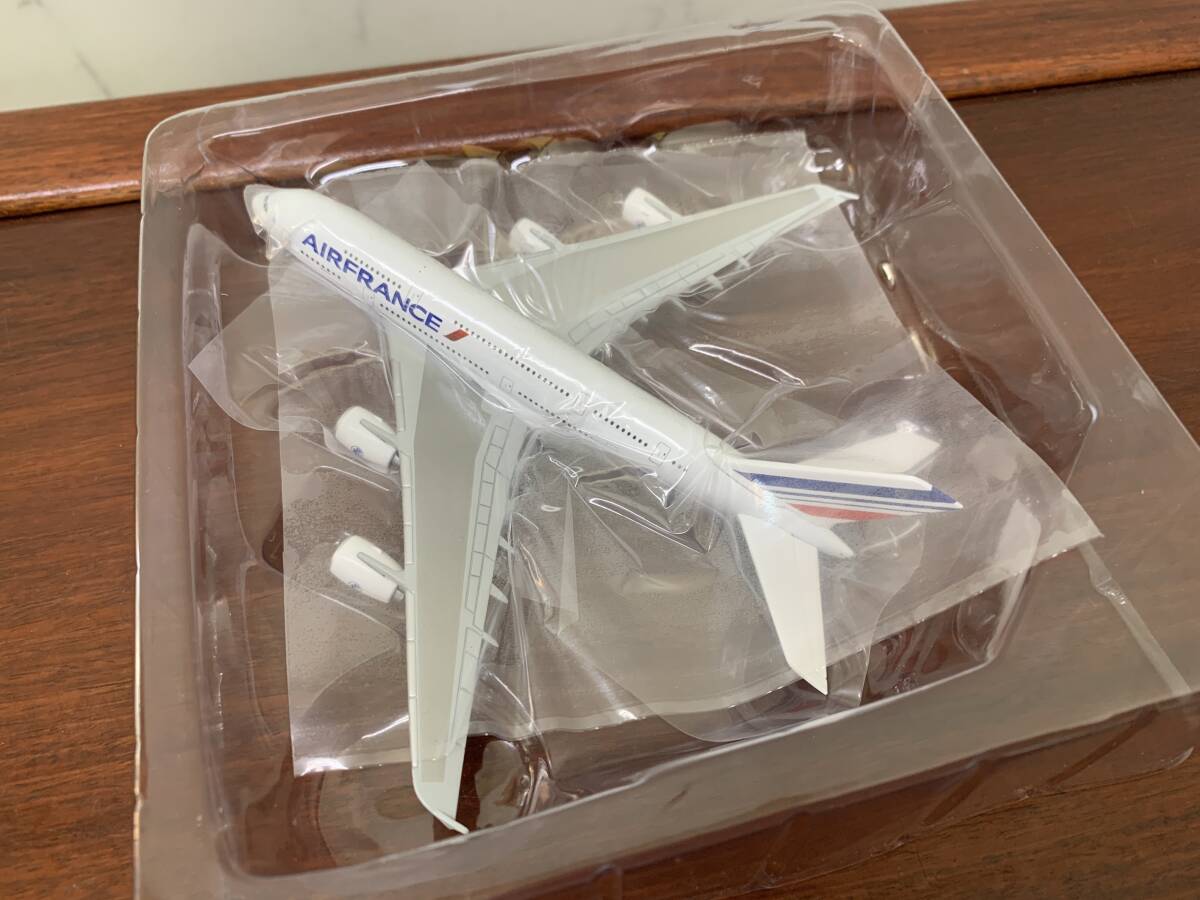 Herpa　ヘルパ　Airbus　エアバス　A380　エールフランス　AIRFRANCE　515634-004　1/500_画像8