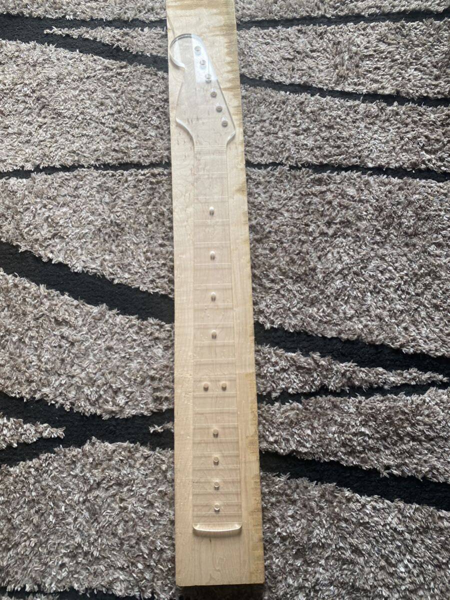 バーズアイメープル bird eyes maple ギター用ネック材 guitar neck 鳥眼杢の画像1