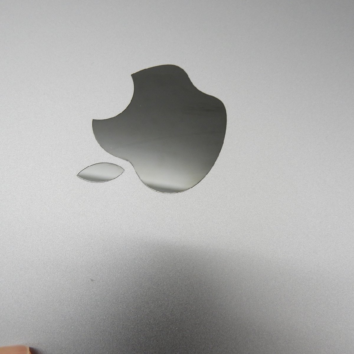 【中古品】Apple アップル ノートPC MacBook Air Retinaディスプレイ 13.3 MGN73J/A スペースグレイ M1/8GB/SSD512GB 11514498 0312_画像6