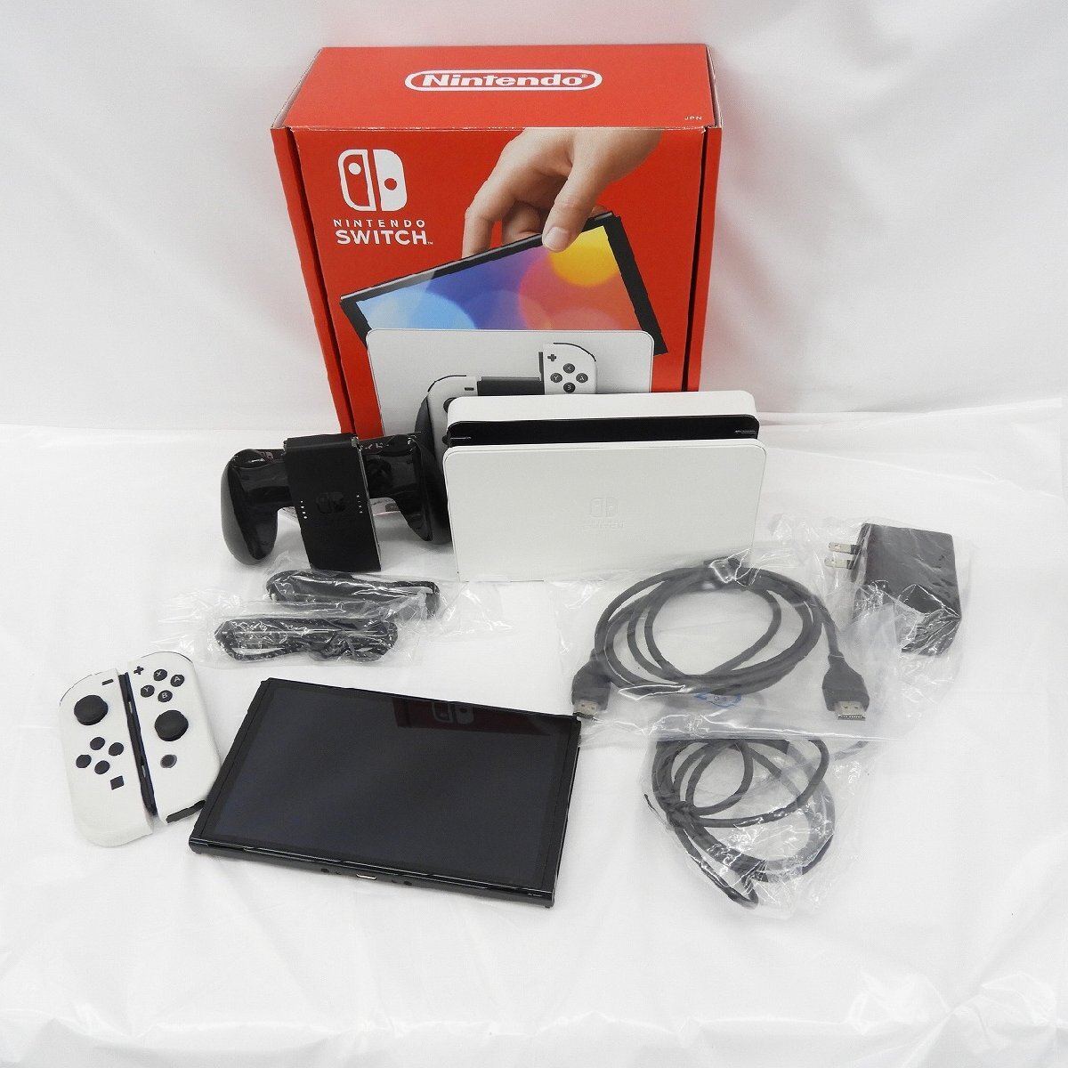 【中古品】任天堂 NINTENDO SWITCH ニンテンドースイッチ 有機ELモデル HEG-S-KAAAA(JPN) ホワイト 11527357 0323