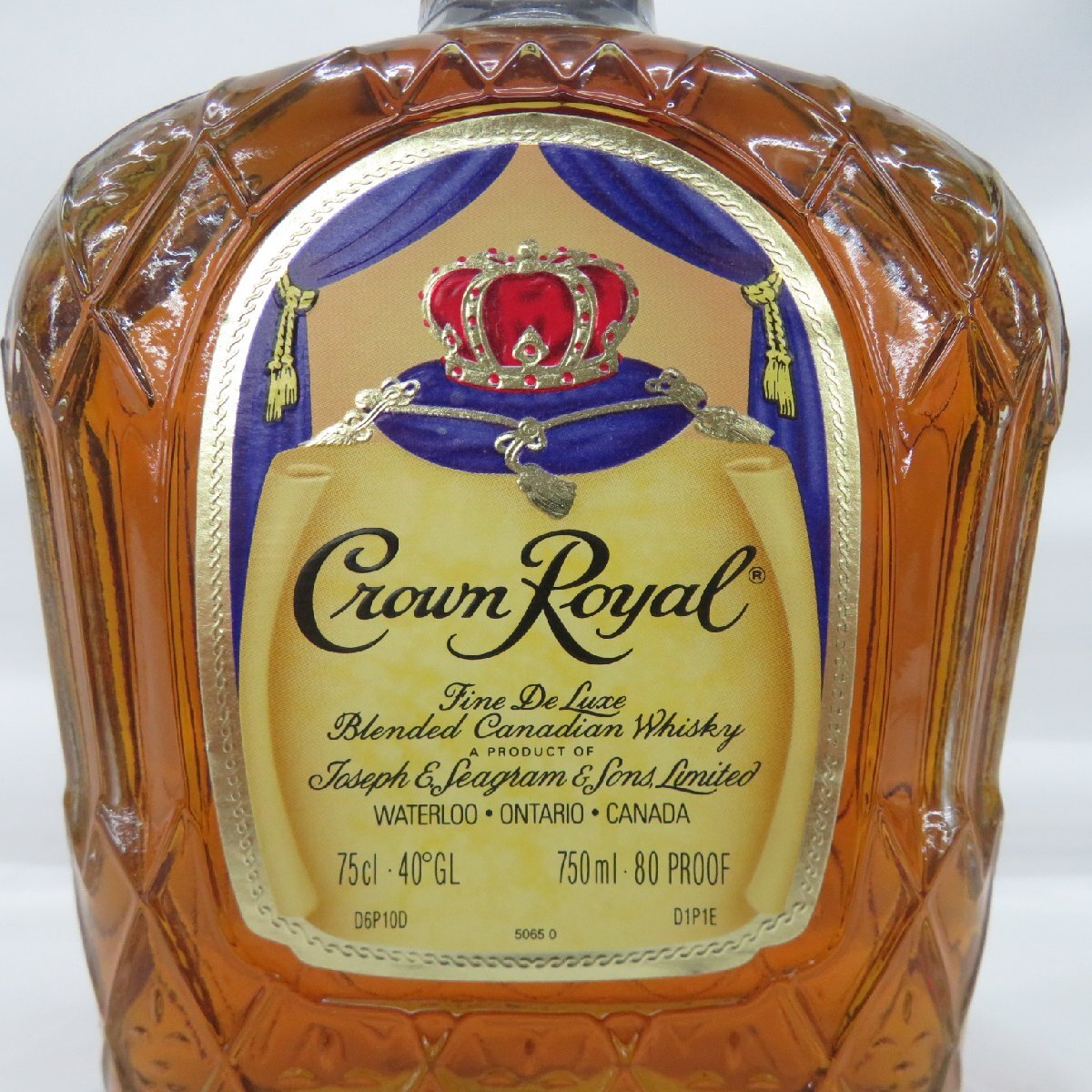 1円～【未開栓】Crown Royal クラウンローヤル (クラウンロイヤル) ファインデラックス ウイスキー 750ml 40% 11524155 0328の画像2