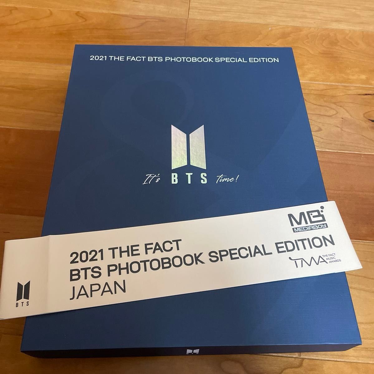 BTS 写真集　2021 『THE FACT BTS PHOTOBOOK SPECIAL EDITION』 