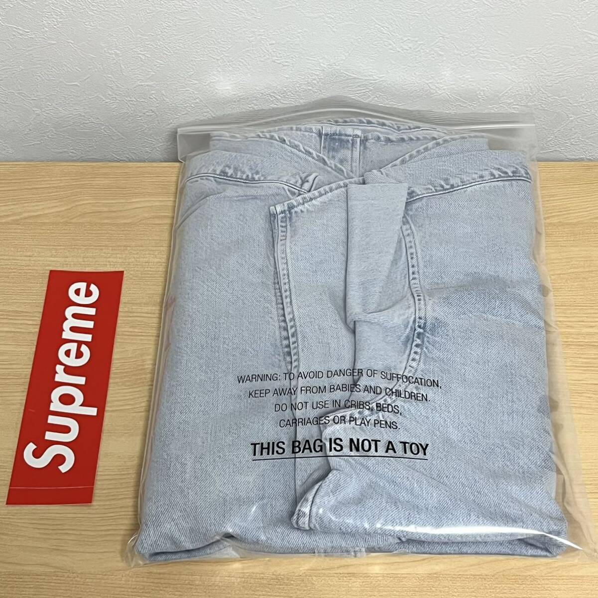 未使用 24ss Supreme Small Box Shirt Washed Blue size:M タグ ステッカー付 Supreme Online 購入 シュプリーム スモール ボックス シャツ_画像3