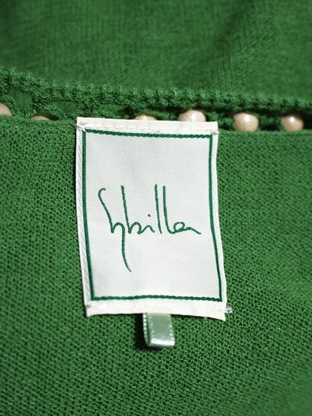 Sybilla シビラ カギ編み クルミボタン 木製装飾 七分袖 薄手 春物 カーディガンの画像4