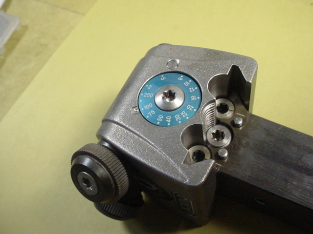 20400円 A2-KF25 QUICK オーストリア製 ローレット 旋盤用 中古 20400円 A2-KF25 QUICK オーストリア製 ローレット 旋盤用 中古