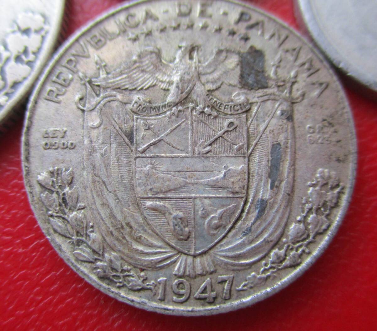 中米★パナマ★Panama★1930～1947年★銀貨３枚★25￠、50￠★ASW = 22gの画像6