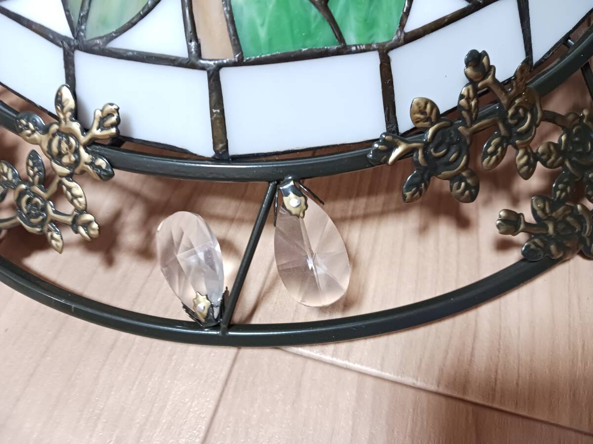 【未使用美品展示品新品】ステンドグラス風 天井照明モデルルーム設置品 花柄 ヨーロピアン調 40cm。 