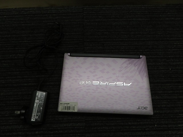 Acer AOD260 ノートパソコン ASPIRE ONE D260 Intel(R)Atom(TM)CPU N455 1.66GHｚ Win7 Starter アダプタ付 ◎作動品の画像1