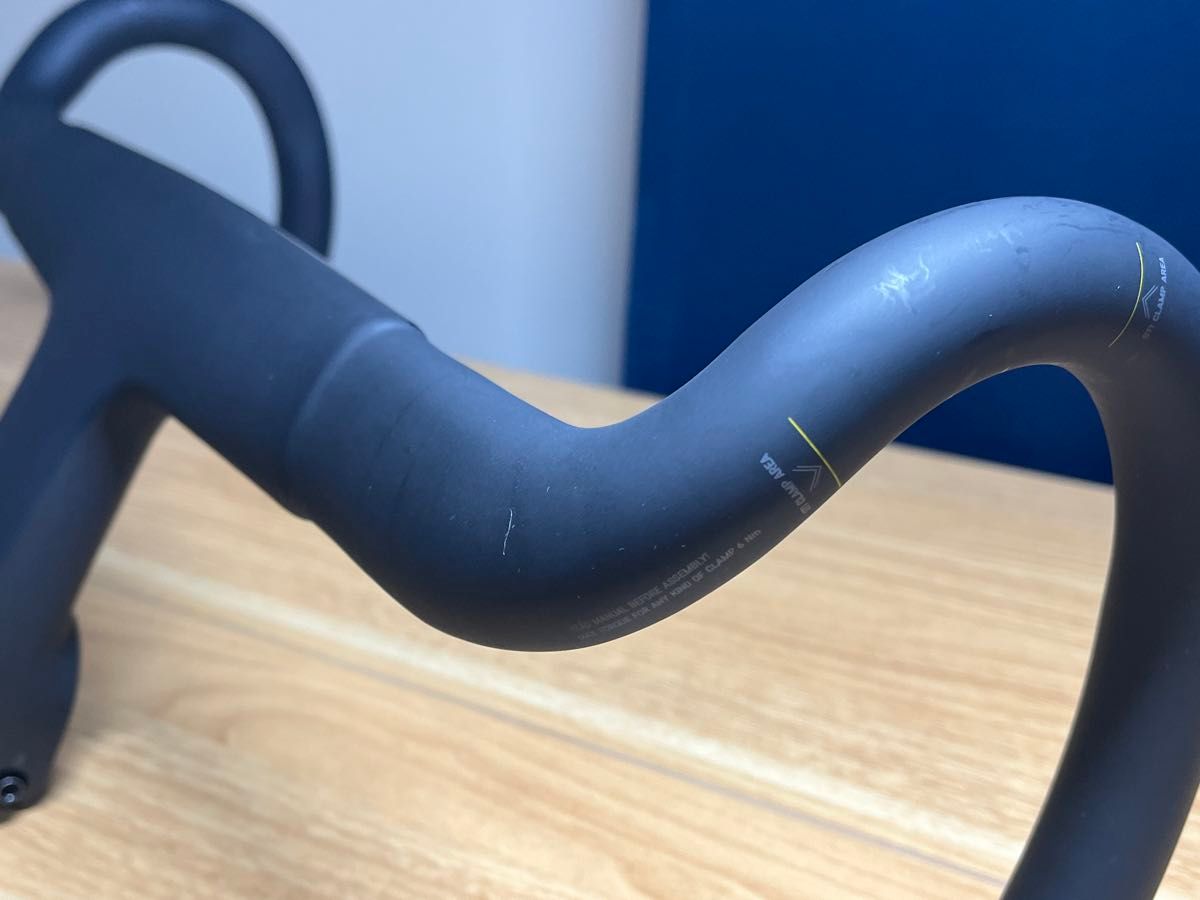 Canyon キャニオン CP0030 Cockpit カーボンハンドル 一体型 Canyon キャニオン CP0030 Cockpit カーボンハンドル 一体型