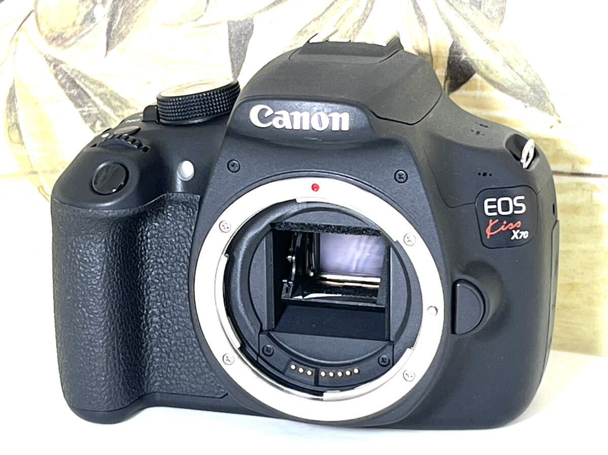 美品 キャノン Canon EOS Kiss X70 Wレンズ 動画撮影 シャッターカウント極少7,800回 重要付属品完備 SDカード付 すぐに撮影できます_画像4