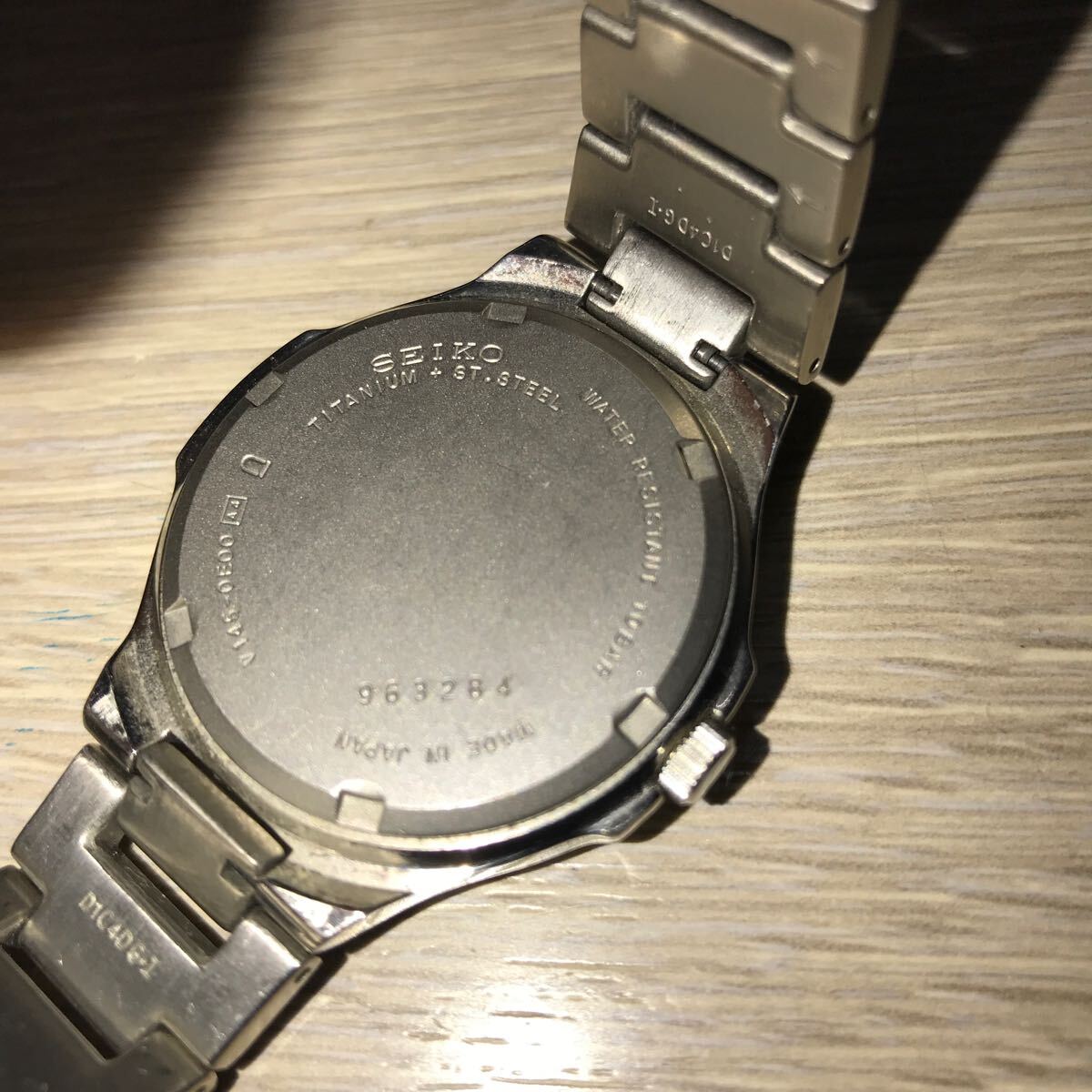 SEIKO SOLAR TITANIUM セイコー チタンソーラー ウォッチ 腕時計！_画像6