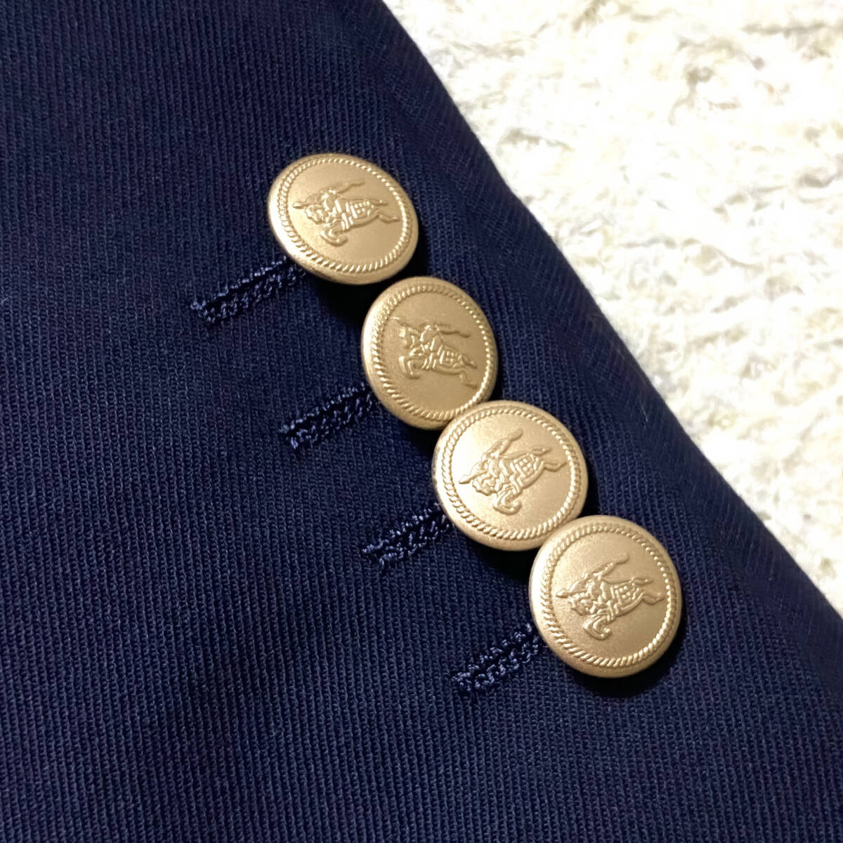  beautiful goods gold .BURBERRY LONDON tailored jacket cashmere go in XL.LL~L gold metal button BB6 hose Logo pattern navy navy blue blaser large . Burberry London 