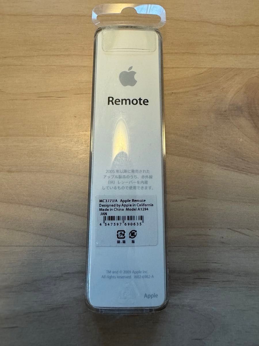 アップル Apple Remote MC377J/A (for MacBook/iMac/iPod/iPhone) 