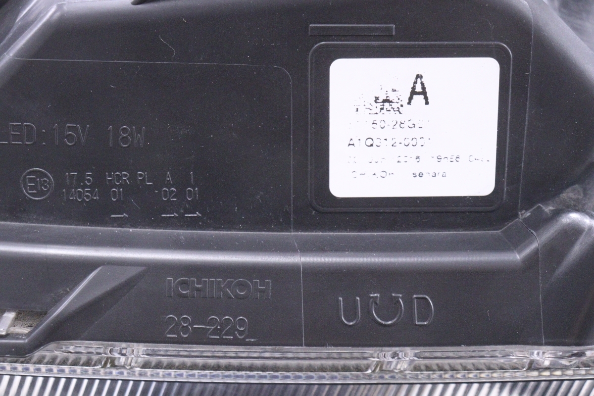 43-1626* прекрасный товар * предыдущий период LED ZRR80W Voxy Kirameki * левая передняя фара ICHIKOH 28-229 гравировка :A единица металлизированный оригинальный * Toyota (DM)