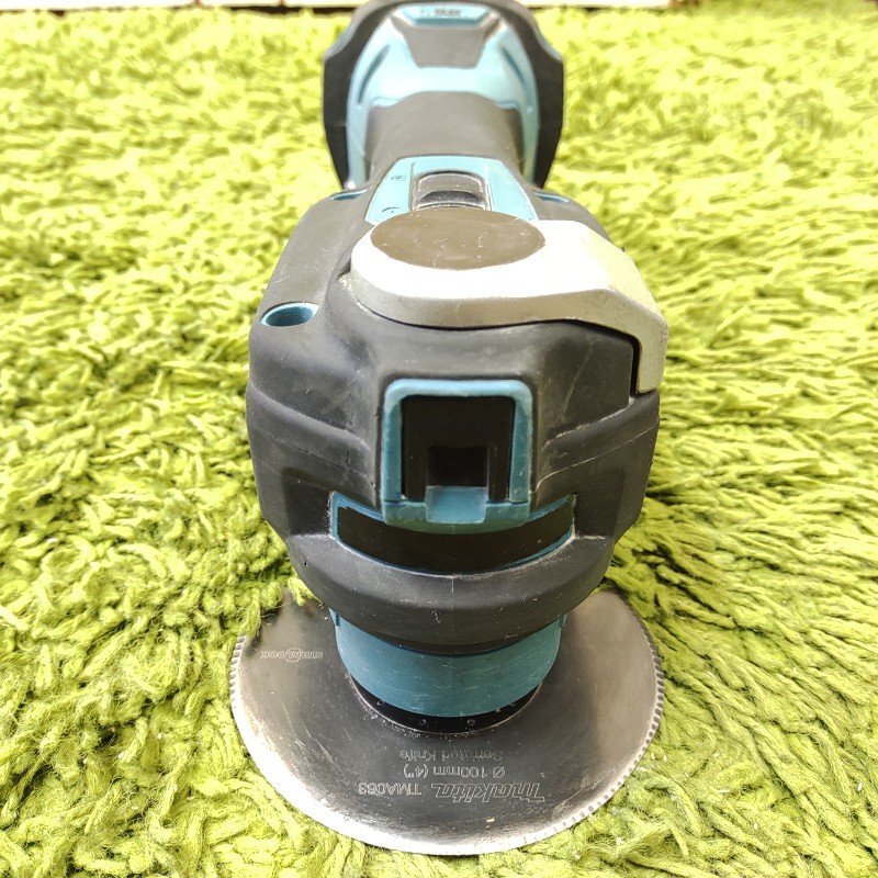 期間限定即決価格セール・中古品 ★ マキタ 18V 充電式マルチツール TM52D 本体のみ ★ makita_画像4