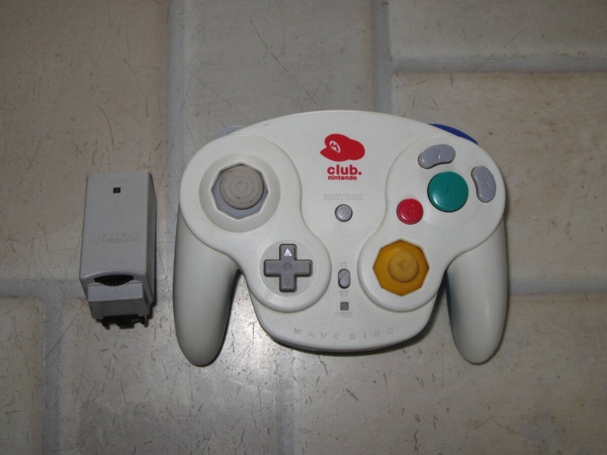 Nintendo 任天堂 GAMECUBE WAVE BIRD Wireless Controller nintendo club M マリオ MODEL DOL-004 Wireless Receiver DOL-005_画像1