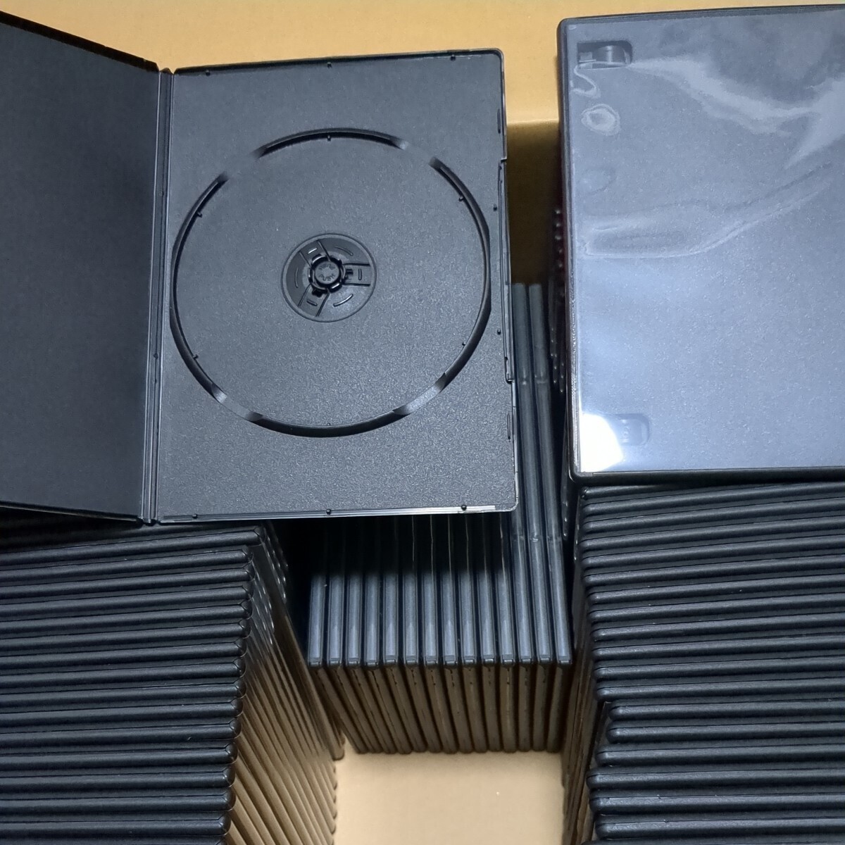 DVDスリムトールケース　中古品　７mm スリムタイプ 黒 空ケース 120セット　１枚収納(2枚収納が混じることも…)_画像1