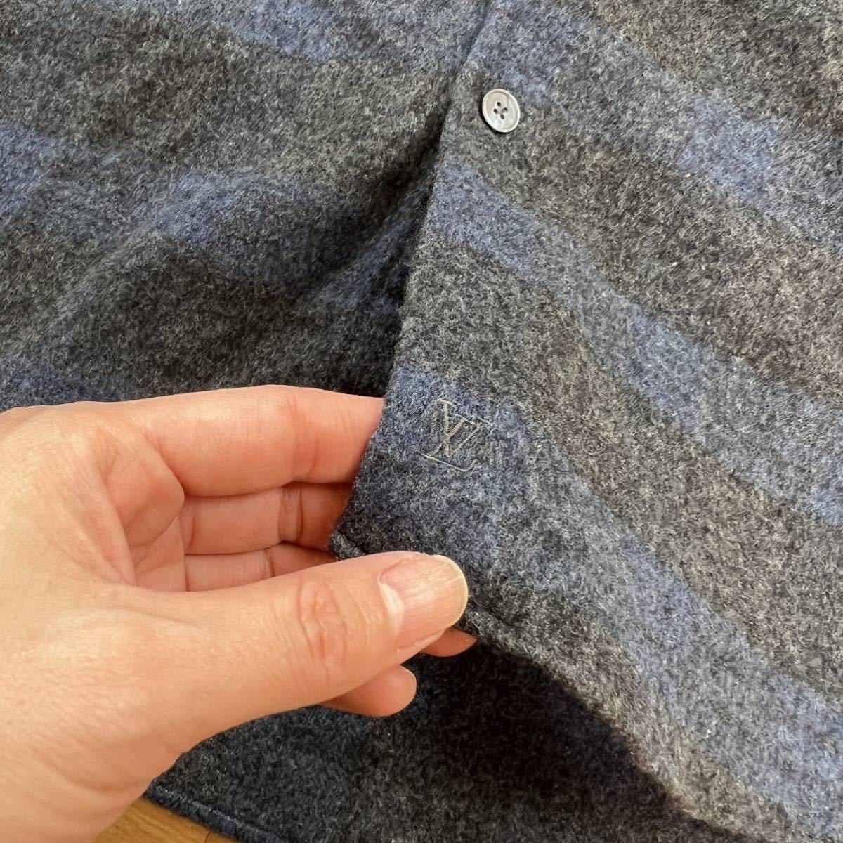 LOUIS VUITTON Louis Vuitton size 39/15 1/2 long sleeve shirt . correcting necessary hole 