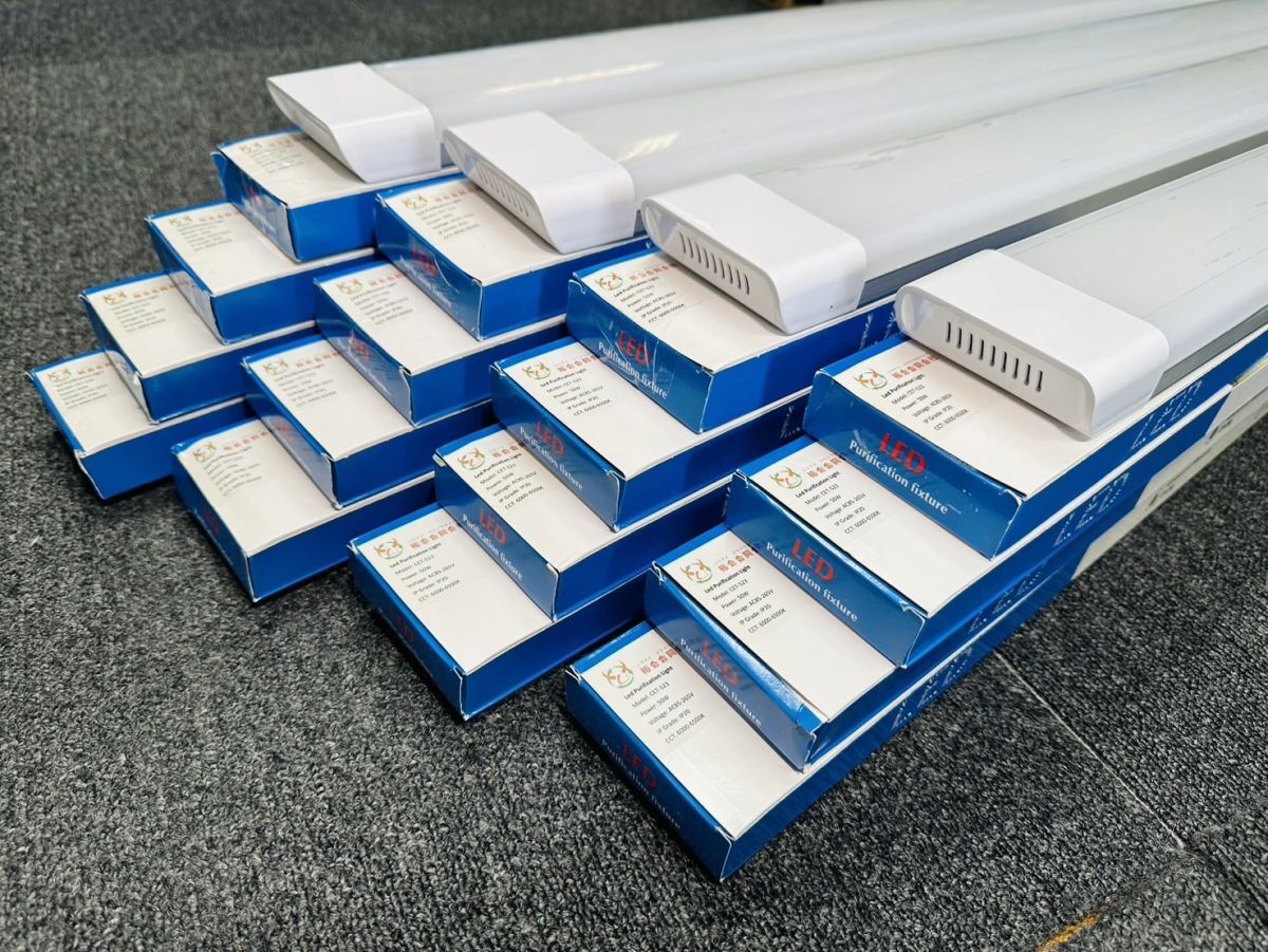 [ free shipping ] high luminance thin type straight pipe LED fluorescent lamp 20 pcs set power consumption 18W 50W corresponding 5500lm daytime light color 6000K 3 row LED installing apparatus one body 