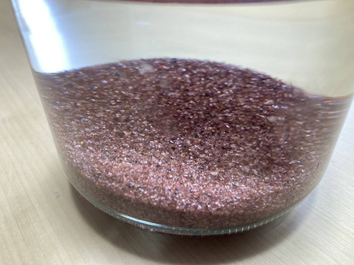 high class natural stone garnet Sand 3kg postage included 