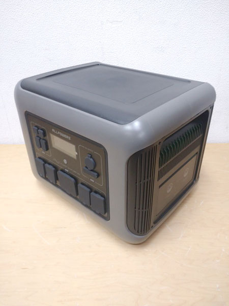 【未使用品】ALLPOWERS ポータブル電源 R2500 容量2016Wh 出力2500W UPS搭載 シガーソケット・USB(Type-A,C)対応 ※No.4※_画像1