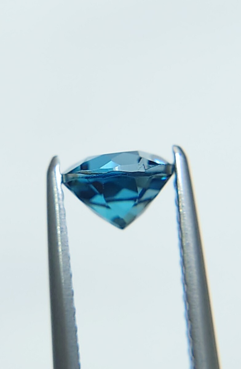  ultimate beautiful goods! London blue topaz 0.80ct loose (LA-6791)