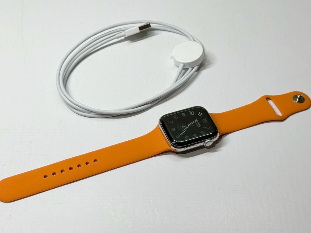 ☆即決 美品 Apple watch エルメス シリーズ4 アップルウォッチ HERMES Series4 44mm ステンレス GPS+Cellularモデル 659_画像2
