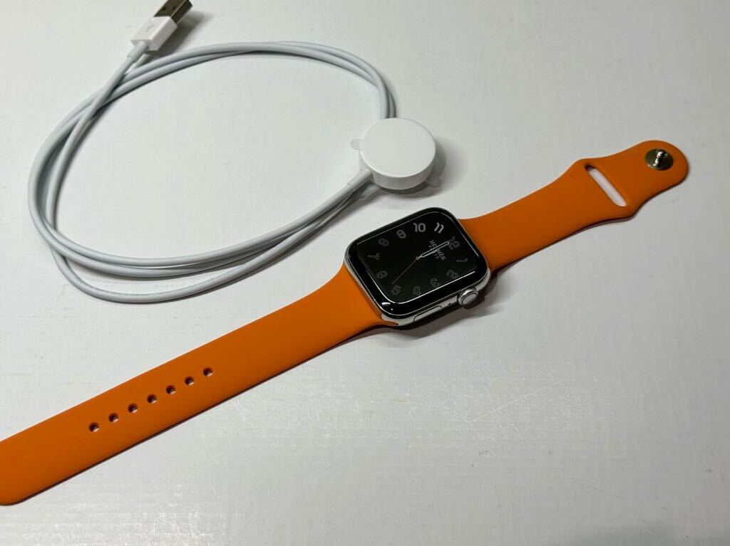 ☆即決 美品 Apple watch エルメス シリーズ4 アップルウォッチ HERMES Series4 44mm ステンレス GPS+Cellularモデル 658_画像2