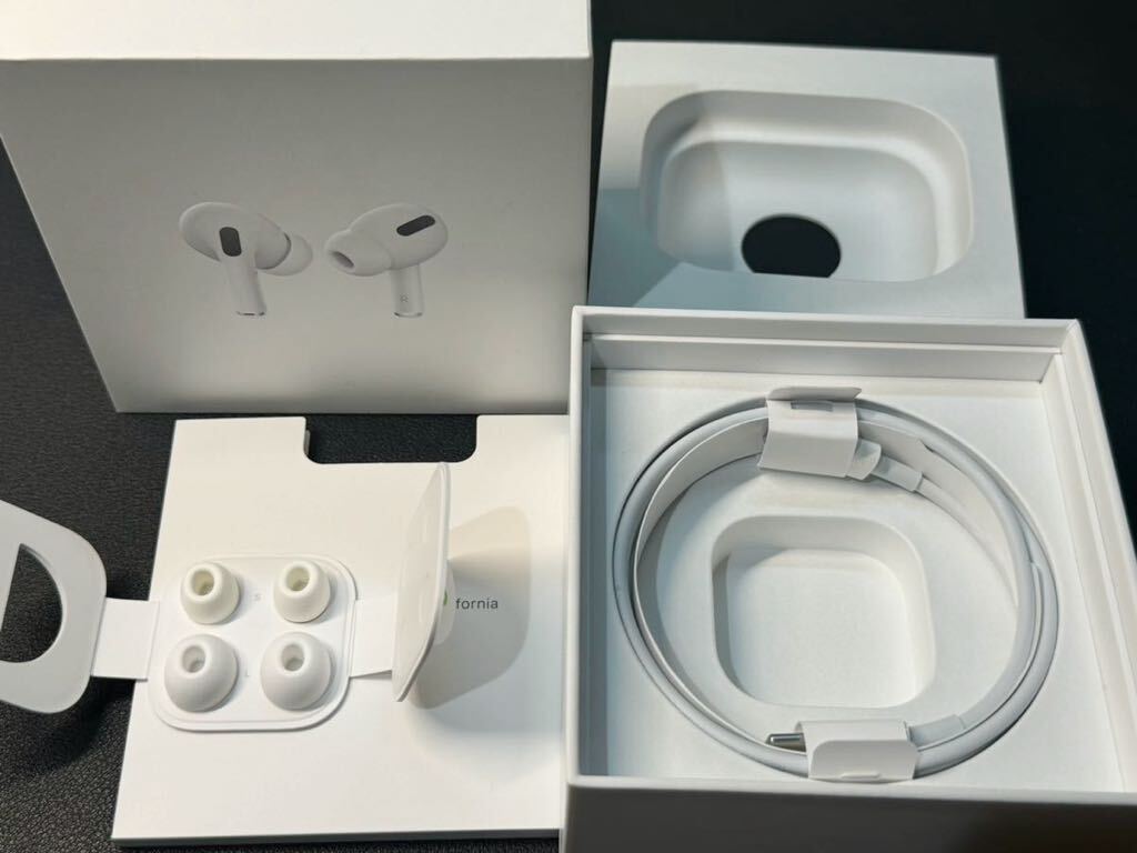 即決 美品 Apple AirPods Pro 第1世代 Bluetooth ワイヤレス イヤホン エアポッズ アップル 正規品 592_画像3