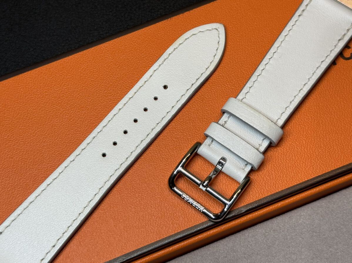 ☆即決 美品 Apple Watch Hermes 41mm 40mm 白 シンプルトゥール レザーストラップ アップルウォッチ レザー エルメス ホワイト 473の画像9