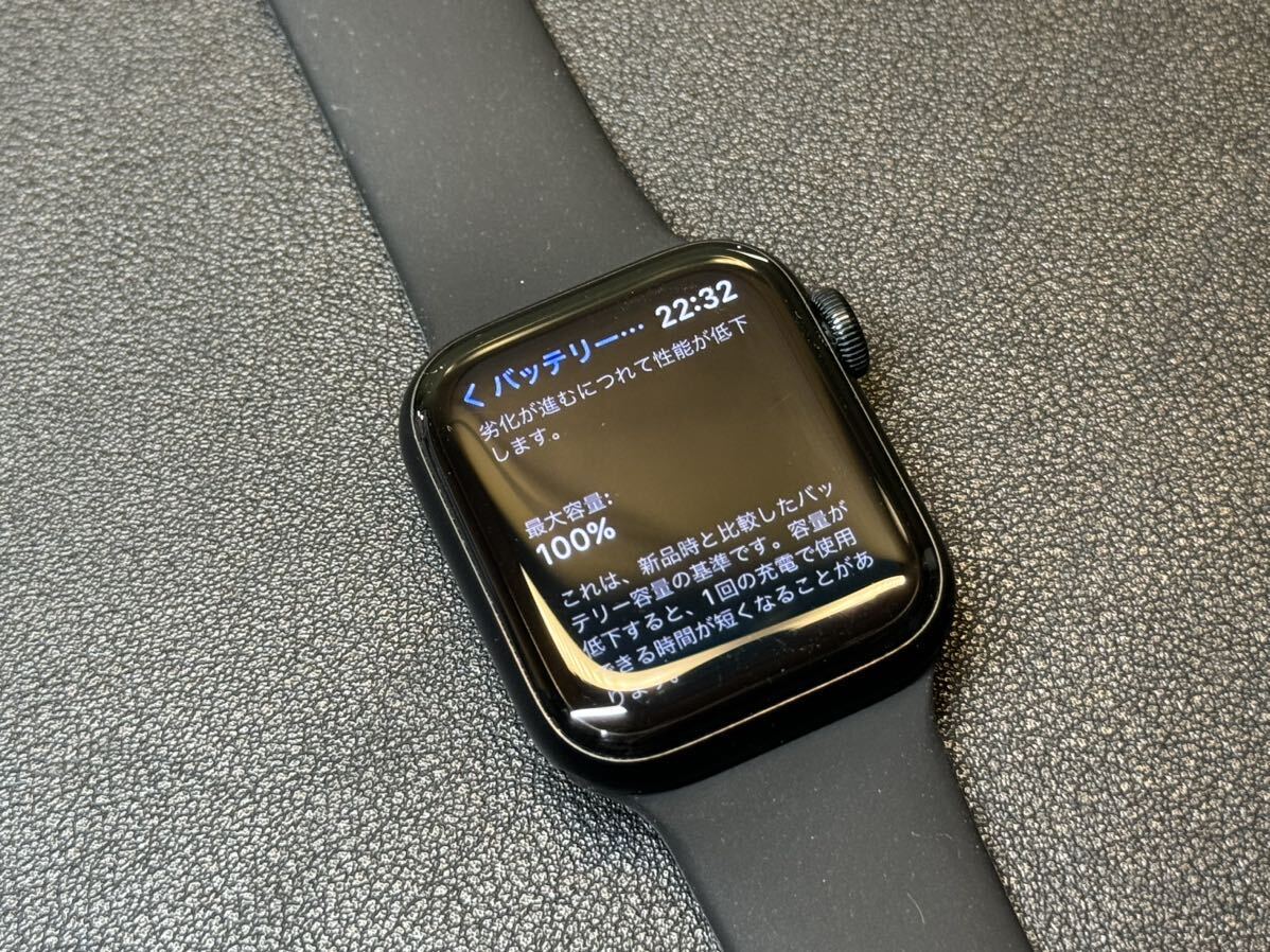 ☆即決 美品 バッテリー100% Apple Watch SE2 40mm ミッドナイトアルミニウム アップルウォッチ GPS+Cellularモデル 490_画像8